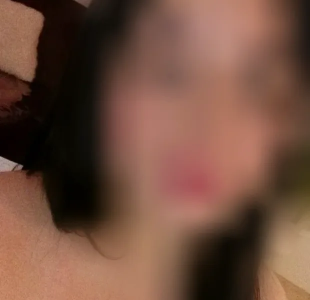 Karoline, 34