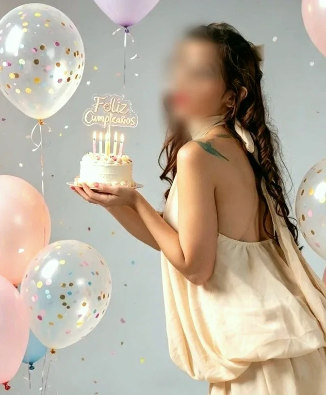 Maja, 35
